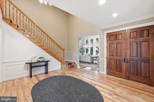6505 RIVER RD, Bethesda, MD 20817