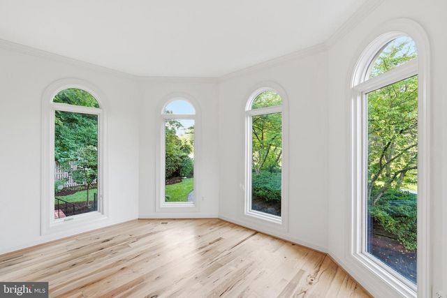 6505 RIVER RD, Bethesda, MD 20817