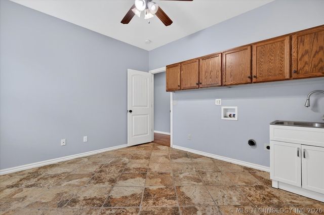 2316 Jefferson Road, Bartlesville, OK 74006
