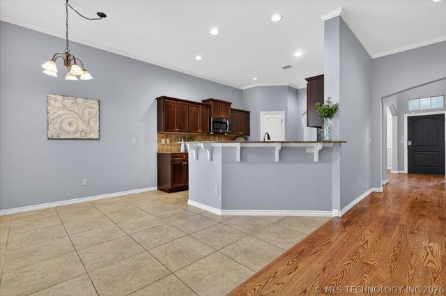 2316 Jefferson Road, Bartlesville, OK 74006