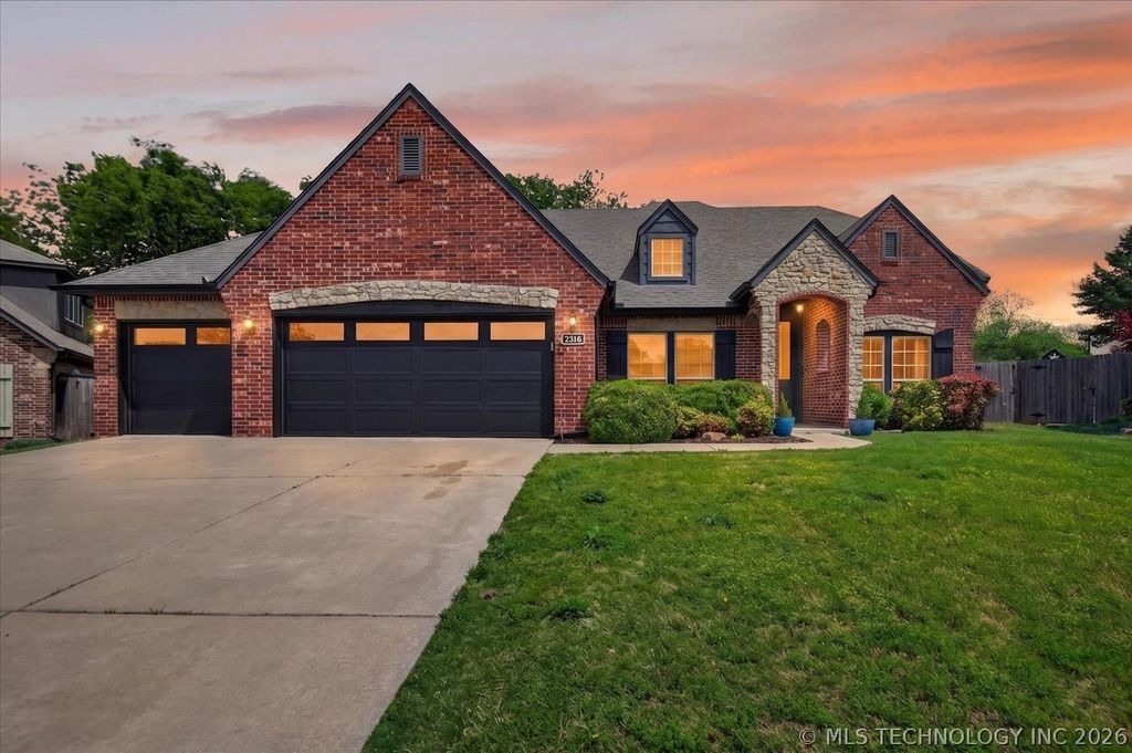 2316 Jefferson Road, Bartlesville, OK 74006