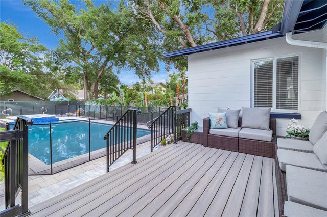 1217 E AMELIA STREET, Orlando, FL 32803