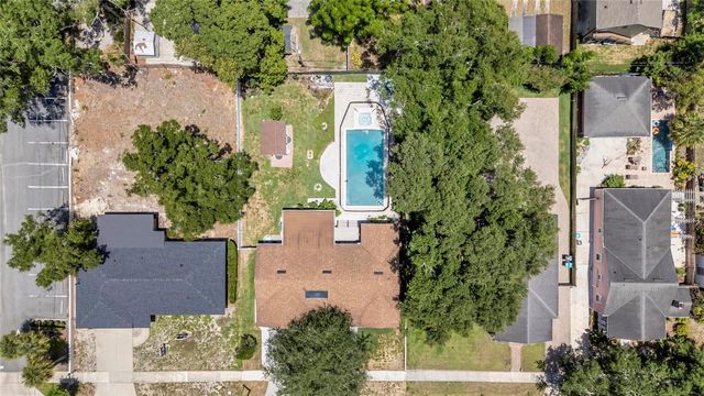 1217 E AMELIA STREET, Orlando, FL 32803