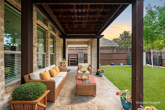 1313 Isabella Lane, Savannah, TX 76227