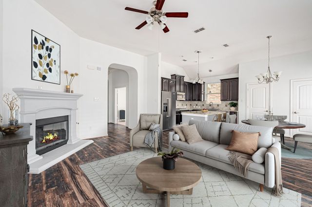 1313 Isabella Lane, Savannah, TX 76227