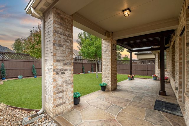 1313 Isabella Lane, Savannah, TX 76227