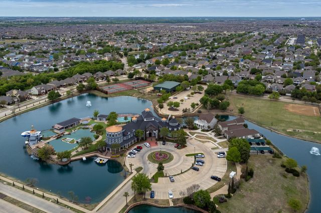 1313 Isabella Lane, Savannah, TX 76227