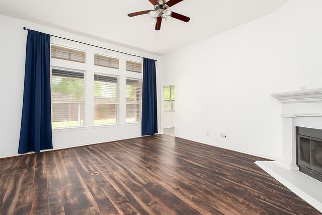 1313 Isabella Lane, Savannah, TX 76227