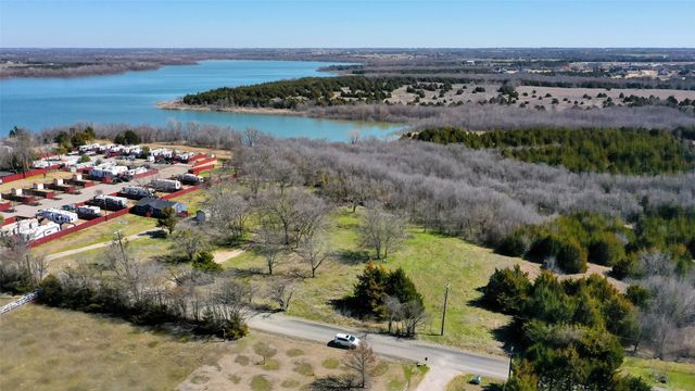 5211 County Road 547, Nevada, TX 75173