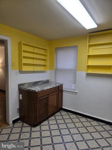 716 S COLLEGE AVE, Newark, DE 19713