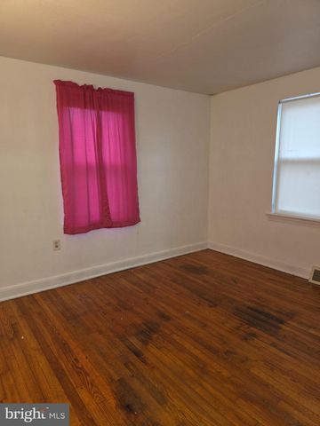 716 S COLLEGE AVE, Newark, DE 19713