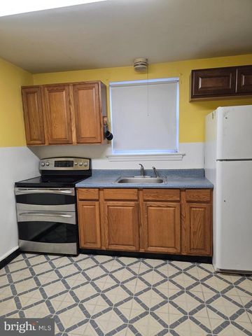 716 S COLLEGE AVE, Newark, DE 19713