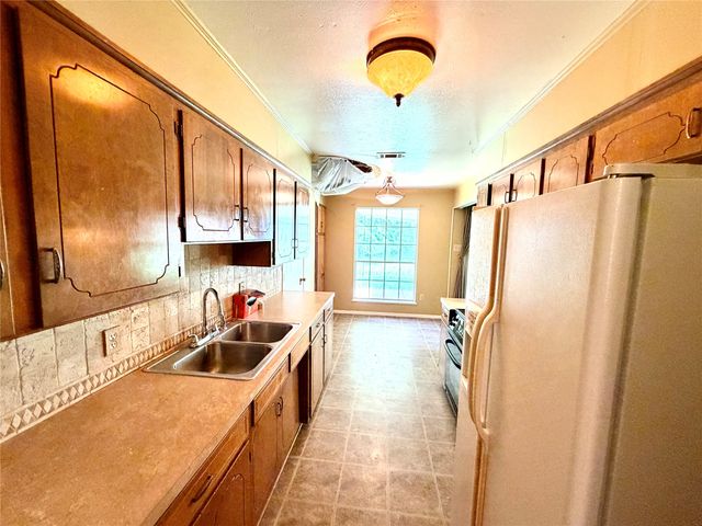 3513 Nikki Lynn Drive, Bossier City, LA 71112