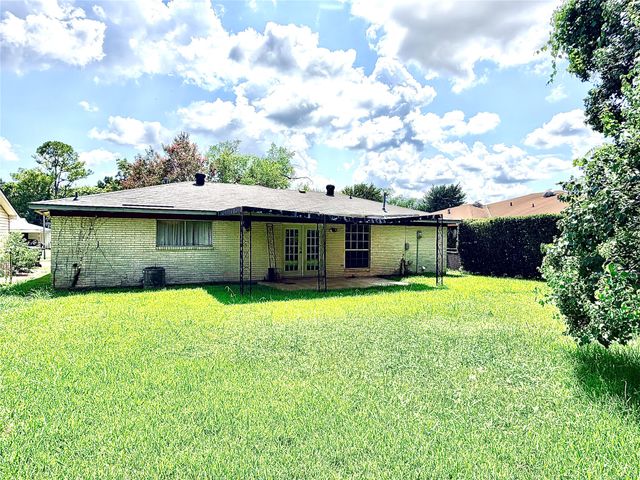 3513 Nikki Lynn Drive, Bossier City, LA 71112