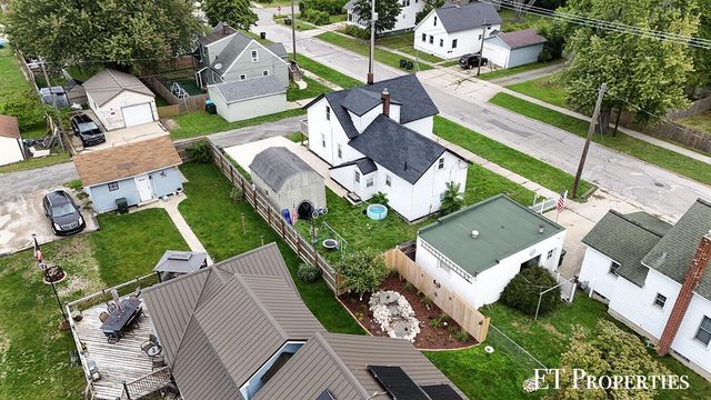 1465 Barclay Street, Muskegon, MI 49441