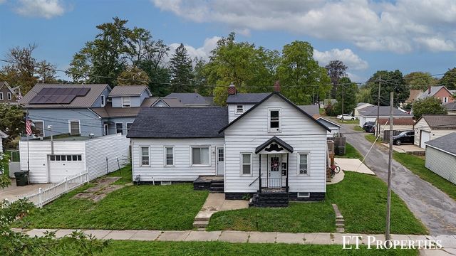 1465 Barclay Street, Muskegon, MI 49441