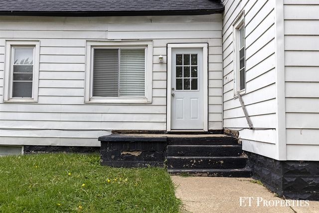 1465 Barclay Street, Muskegon, MI 49441