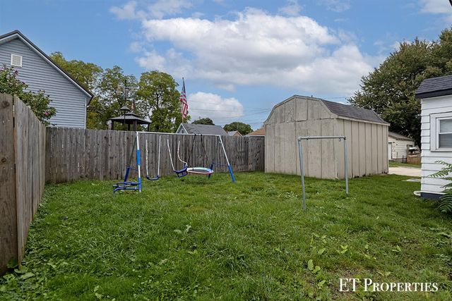 1465 Barclay Street, Muskegon, MI 49441