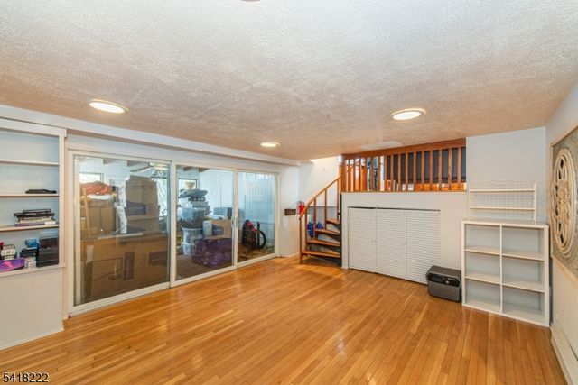 3 Davids Ln, Hillsborough Twp., NJ 08844