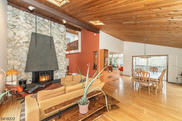 3 Davids Ln, Hillsborough Twp., NJ 08844