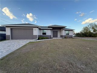 1301 NW 16th TER, Cape Coral, FL 33993