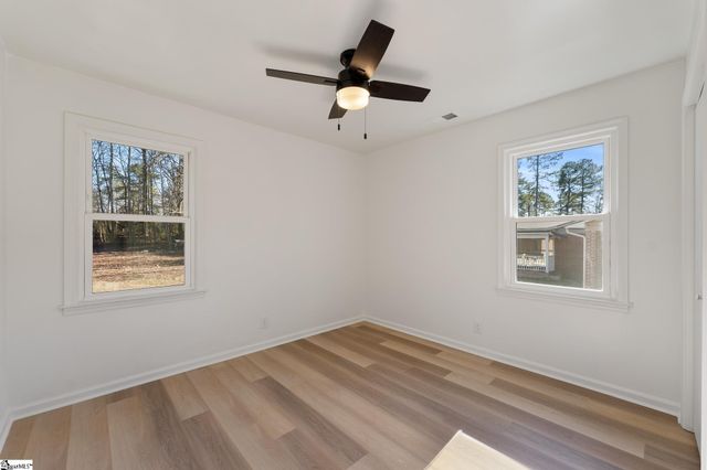 112 Camelot Drive, Belton, SC 29627