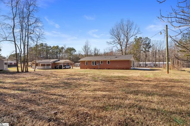 112 Camelot Drive, Belton, SC 29627