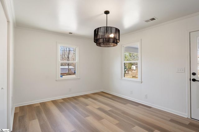 112 Camelot Drive, Belton, SC 29627