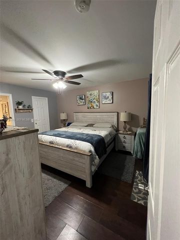 11421 NW 30th Pl, Sunrise, FL 33323