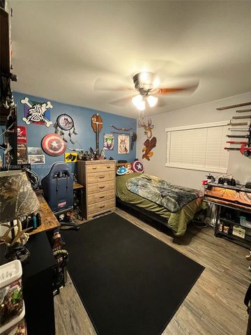 11421 NW 30th Pl, Sunrise, FL 33323