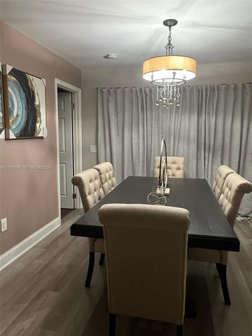 11421 NW 30th Pl, Sunrise, FL 33323