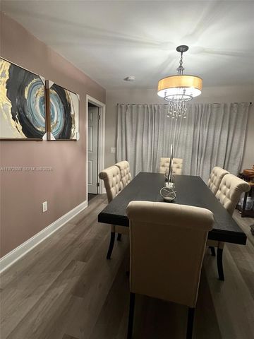 11421 NW 30th Pl, Sunrise, FL 33323