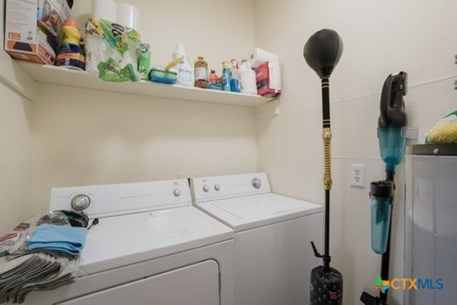 1005 N Lbj Drive B1, San Marcos, TX 78666