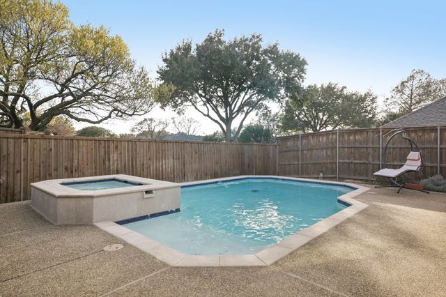 2400 Dunwick Drive, Plano, TX 75023