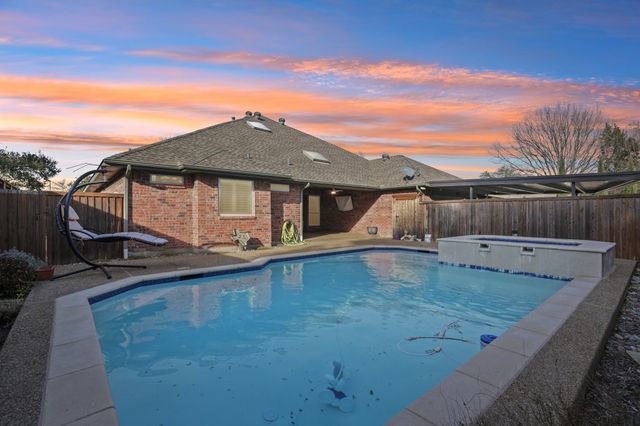 2400 Dunwick Drive, Plano, TX 75023