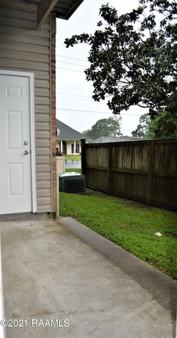 311 Artisan Road B, Lafayette, LA 70508
