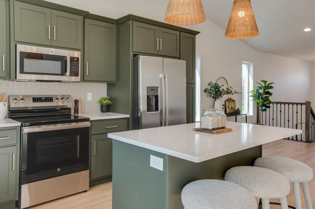 6093 Martin Lane W, West Fargo, ND 58078