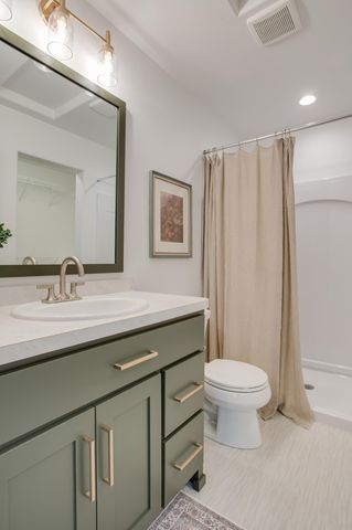 6093 Martin Lane W, West Fargo, ND 58078