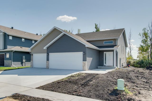 6093 Martin Lane W, West Fargo, ND 58078