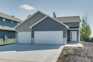 6093 Martin Lane W, West Fargo, ND 58078