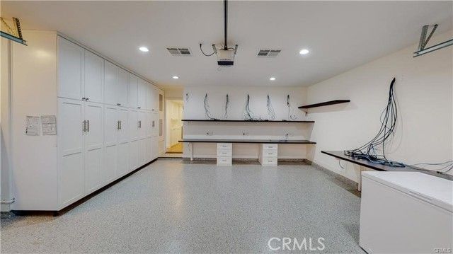 3119 Mesa Verde, Burbank, CA 91504