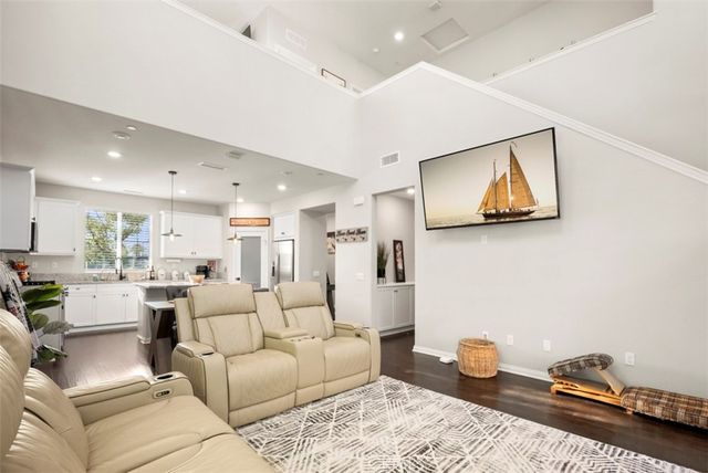 521 N Santa Paula, Santa Paula, CA 93060