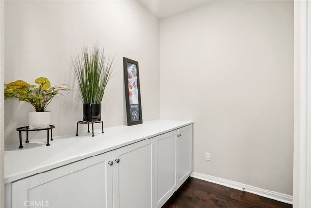 521 N Santa Paula, Santa Paula, CA 93060