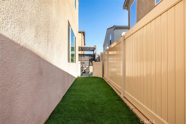 521 N Santa Paula, Santa Paula, CA 93060