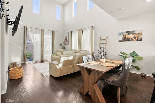 521 N Santa Paula, Santa Paula, CA 93060