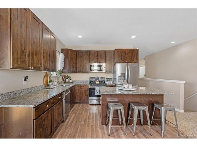 84 S 4th Ave, Deer Trail, CO 80105