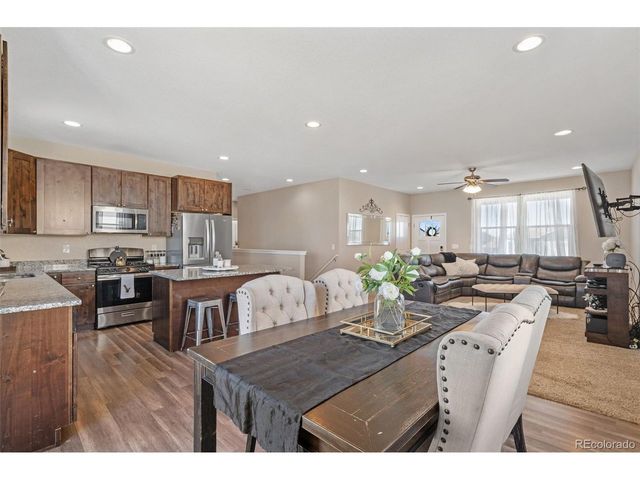 84 S 4th Ave, Deer Trail, CO 80105