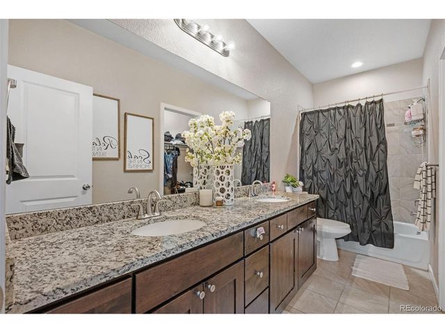 84 S 4th Ave, Deer Trail, CO 80105