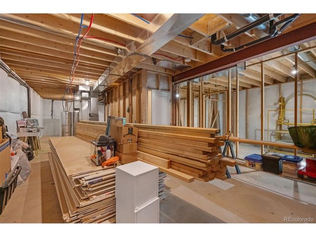 84 S 4th Ave, Deer Trail, CO 80105
