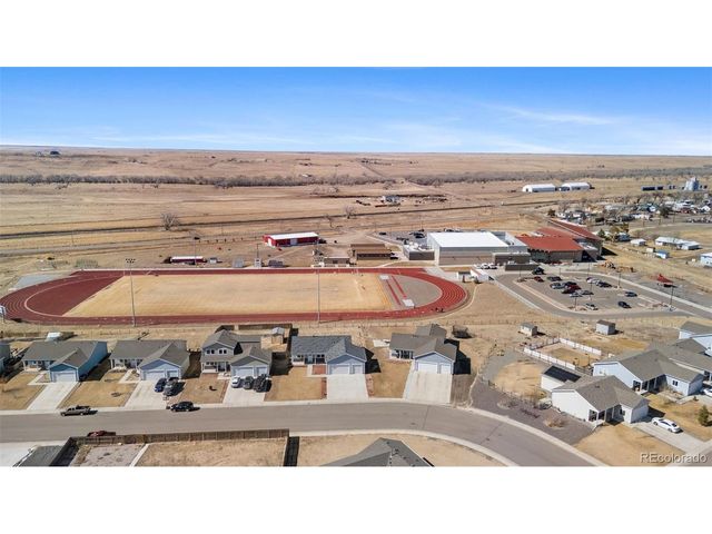 84 S 4th Ave, Deer Trail, CO 80105